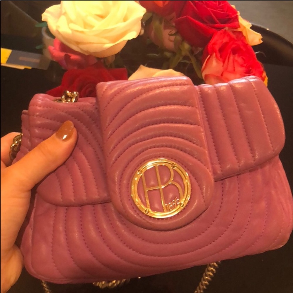 Reselling Henri Bendel handbag and WALLET set!